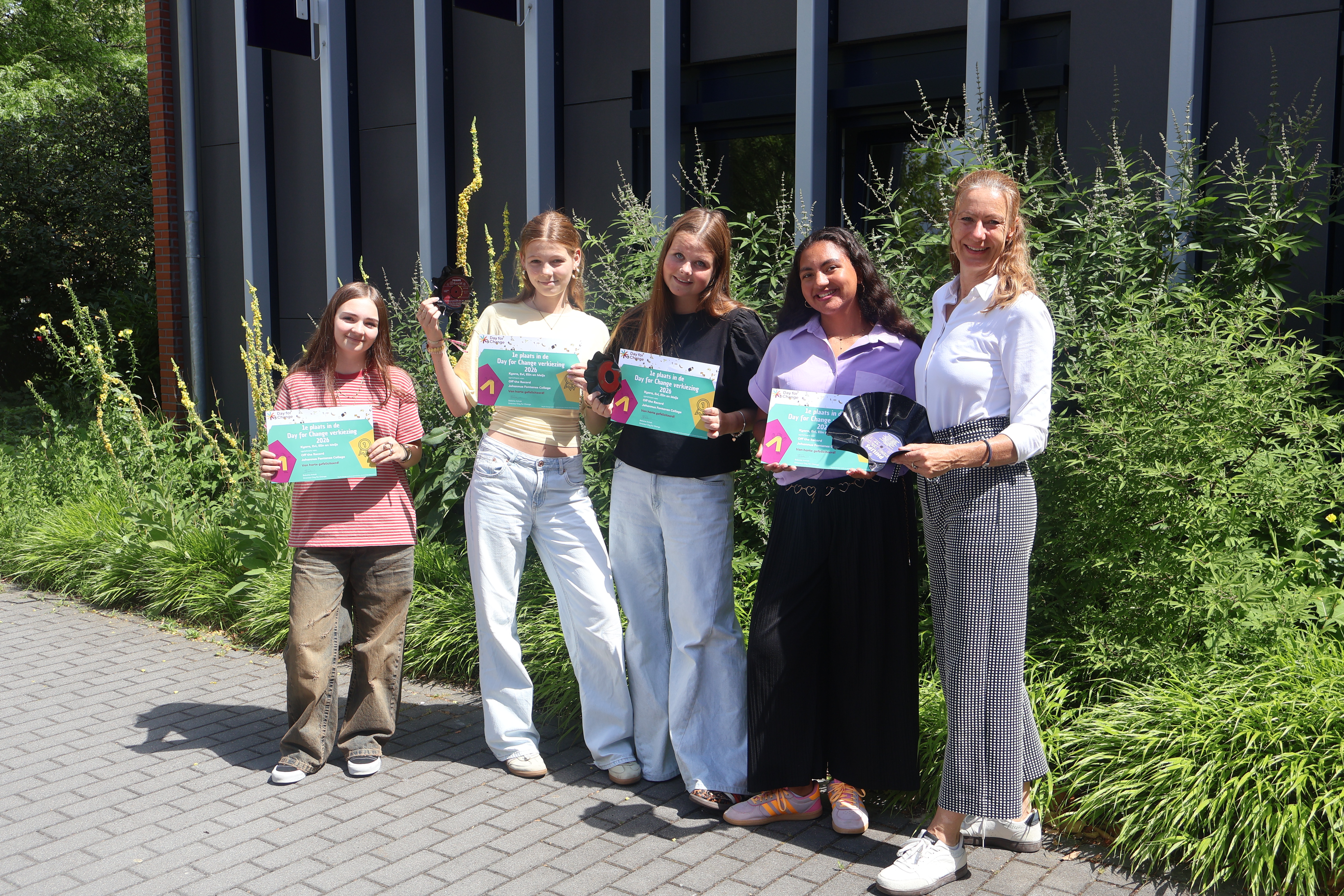 Winnaars vwo 2026: Off the record van het Johannes Fontanus College in Barneveld